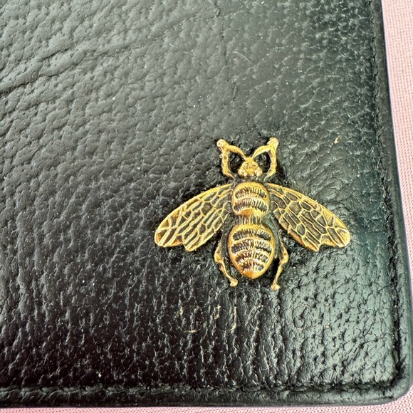 Authentic Gucci Black ANIMALIER BI-FOLD WALLET - Picture 15 of 16